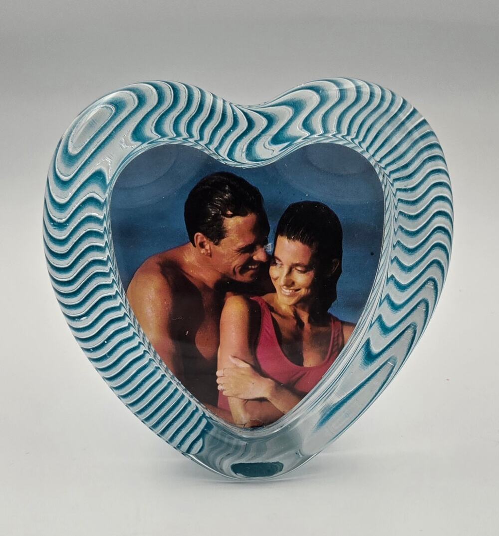 Vintage Mikasa Glass Heart Picture Frame Blue White Wavy Zebra Stripe
